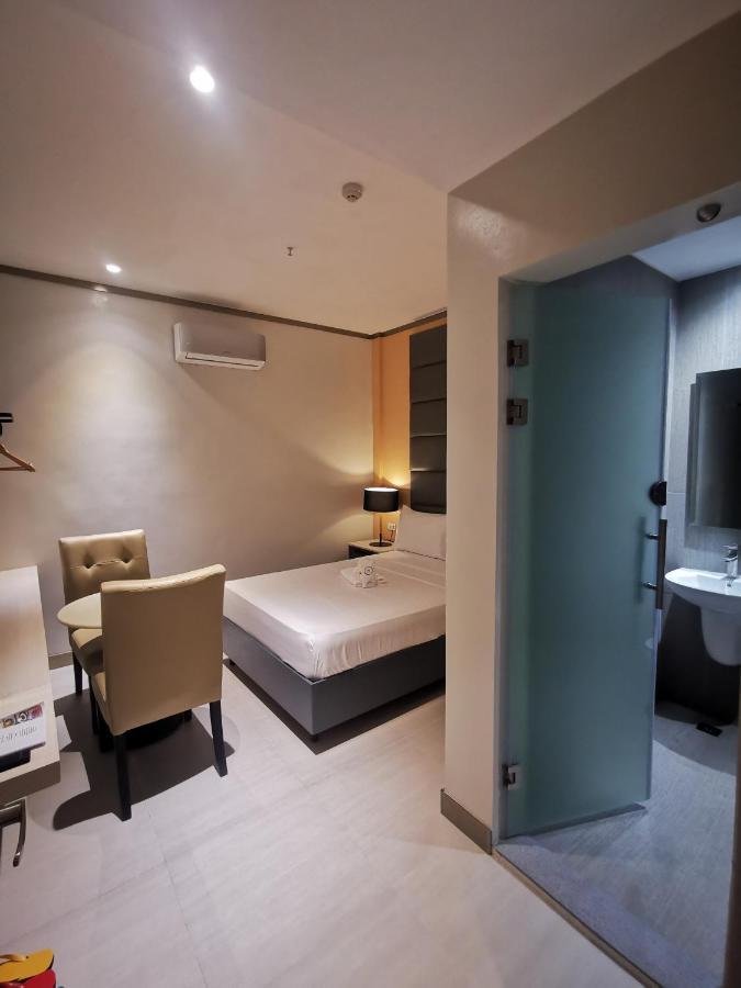 Yes Hotel Pandi Bulacan 外观 照片